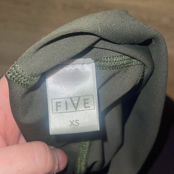 Five the label dance wear green leggings size xs small - Picture 7 of 8